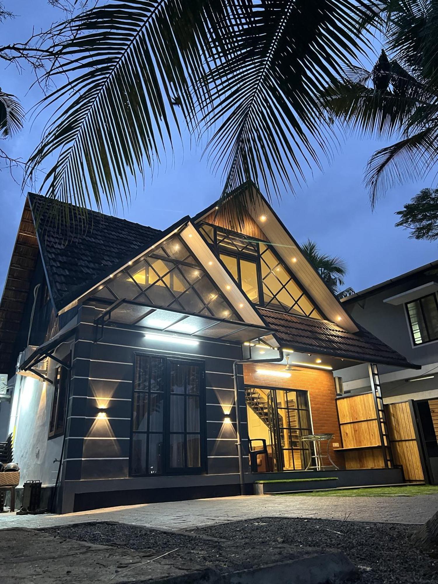 Hotel Marina Lounge Kochi Esterno foto